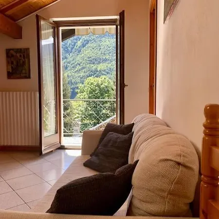 Mansarda Tra Le Montagne Apartman Druogno